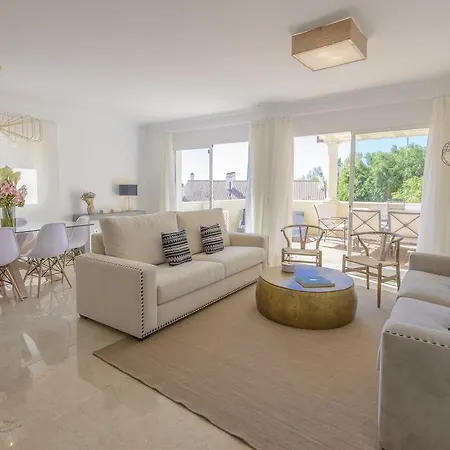 Vacation I Nueva Andalucia Golf Getaway Apartment